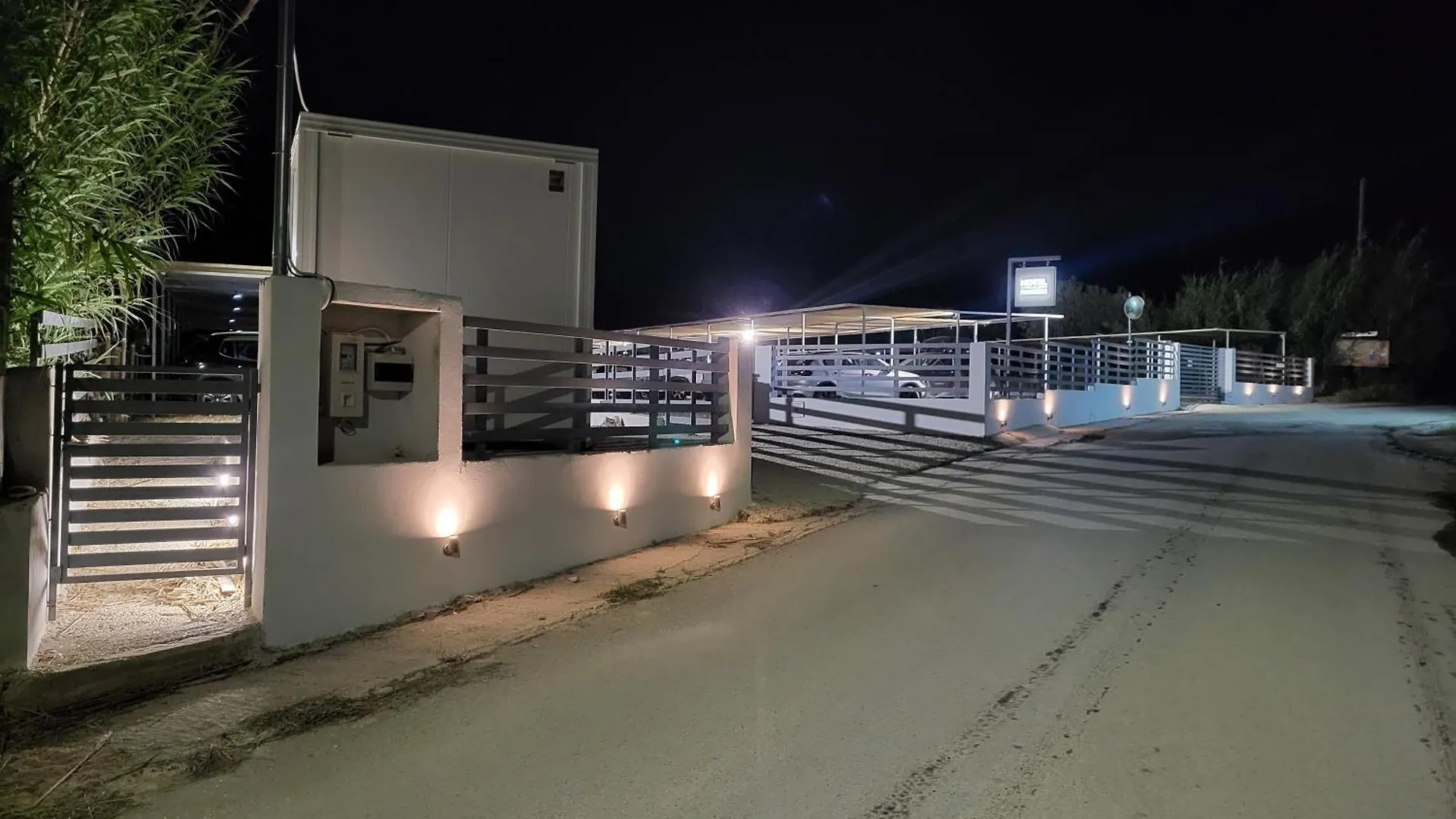 Vourvourou Hotel