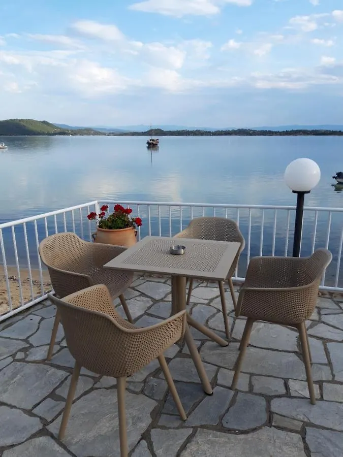 Vourvourou Hotel 2*,  Греция